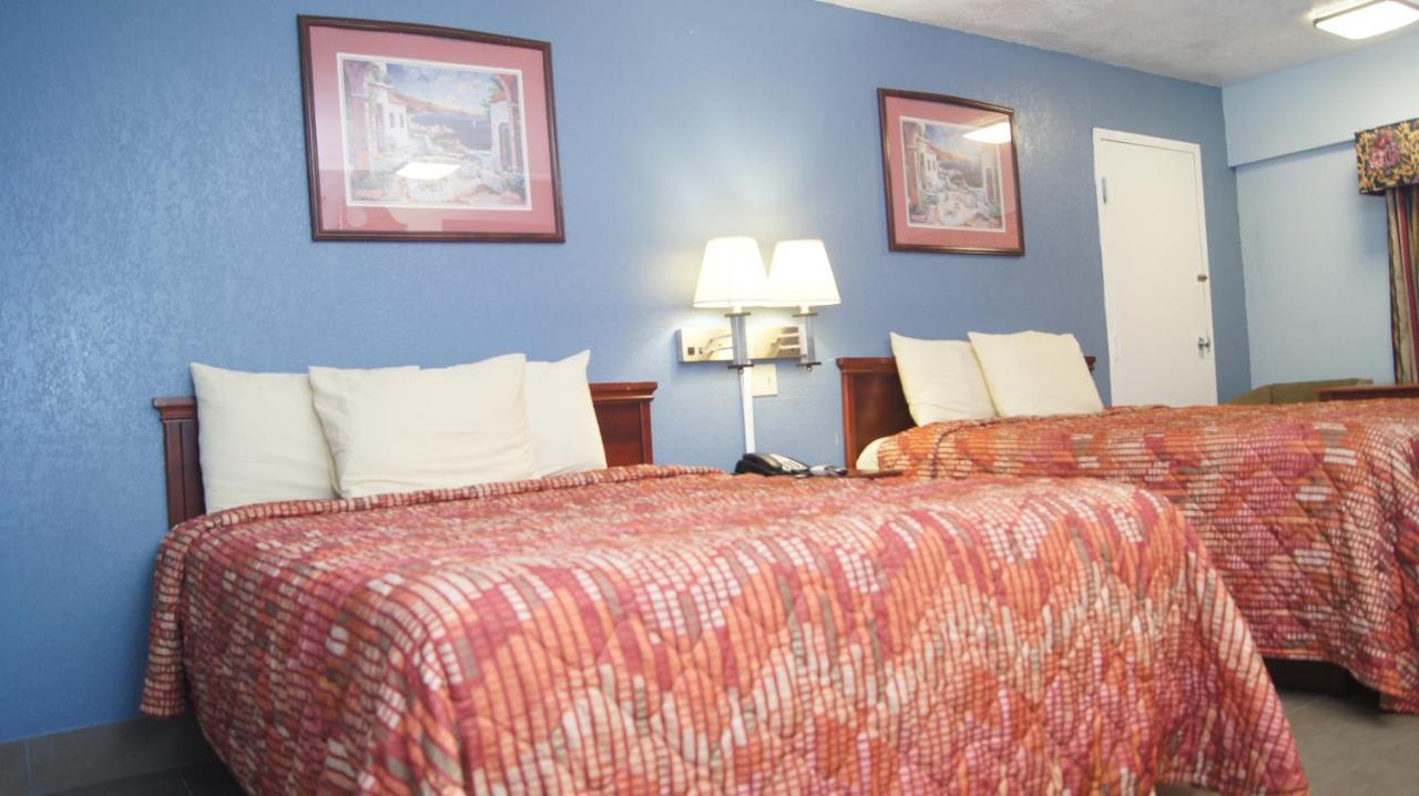 Holiday Lodge & Suites Mcalester Esterno foto