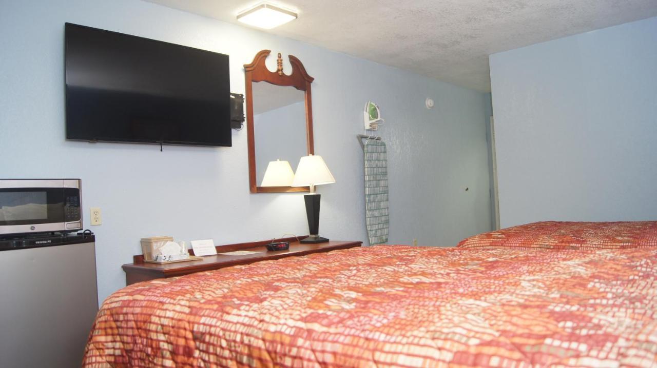 Holiday Lodge & Suites Mcalester Esterno foto