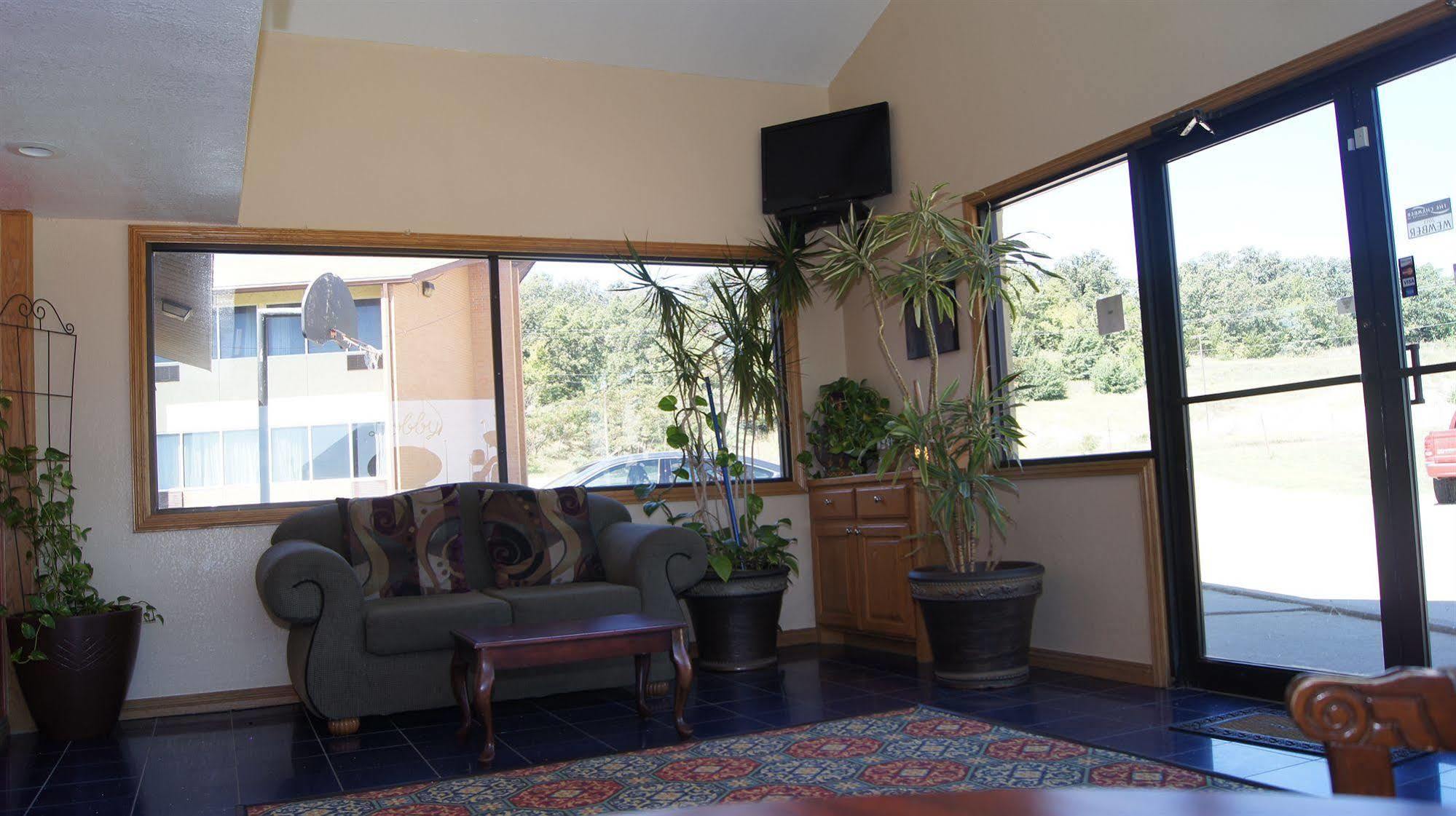 Holiday Lodge & Suites Mcalester Esterno foto
